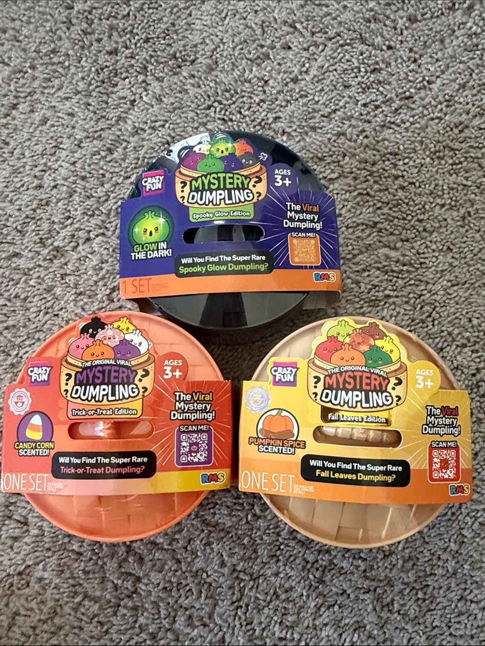 3 Mystery Dumpling Kids Costume Accessory Pack - Black, Orange, Gold